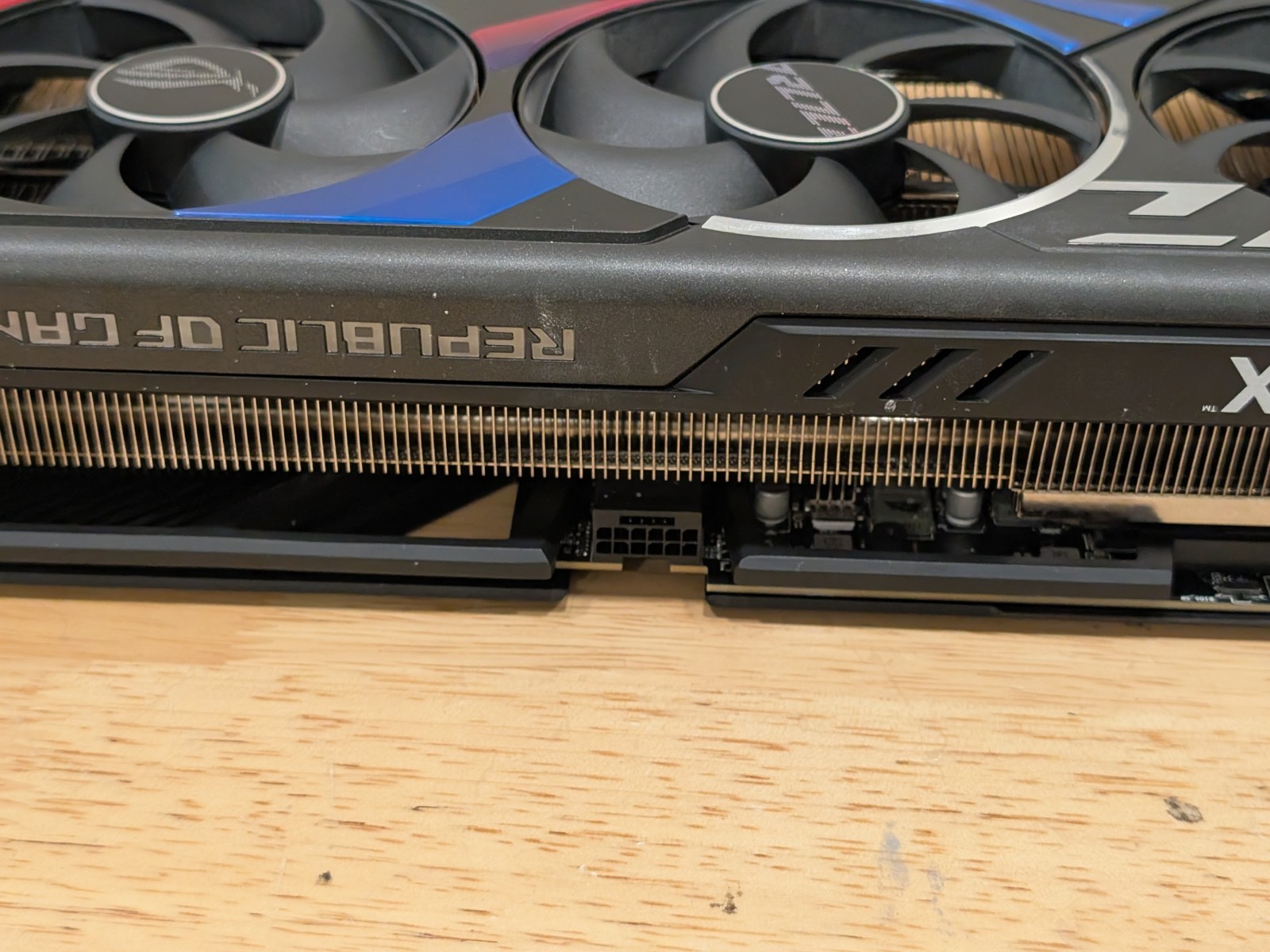 BH นำเสนอ ASUS ROG Strix GeFor - Graphics Card 24Gb Gddr6X บทวิจารณ์และราคา